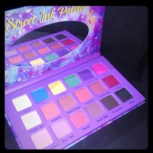 Street Ink Intense Eyeshadow Palette